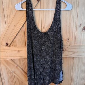 Old Navy Black Patterned Tank Top
